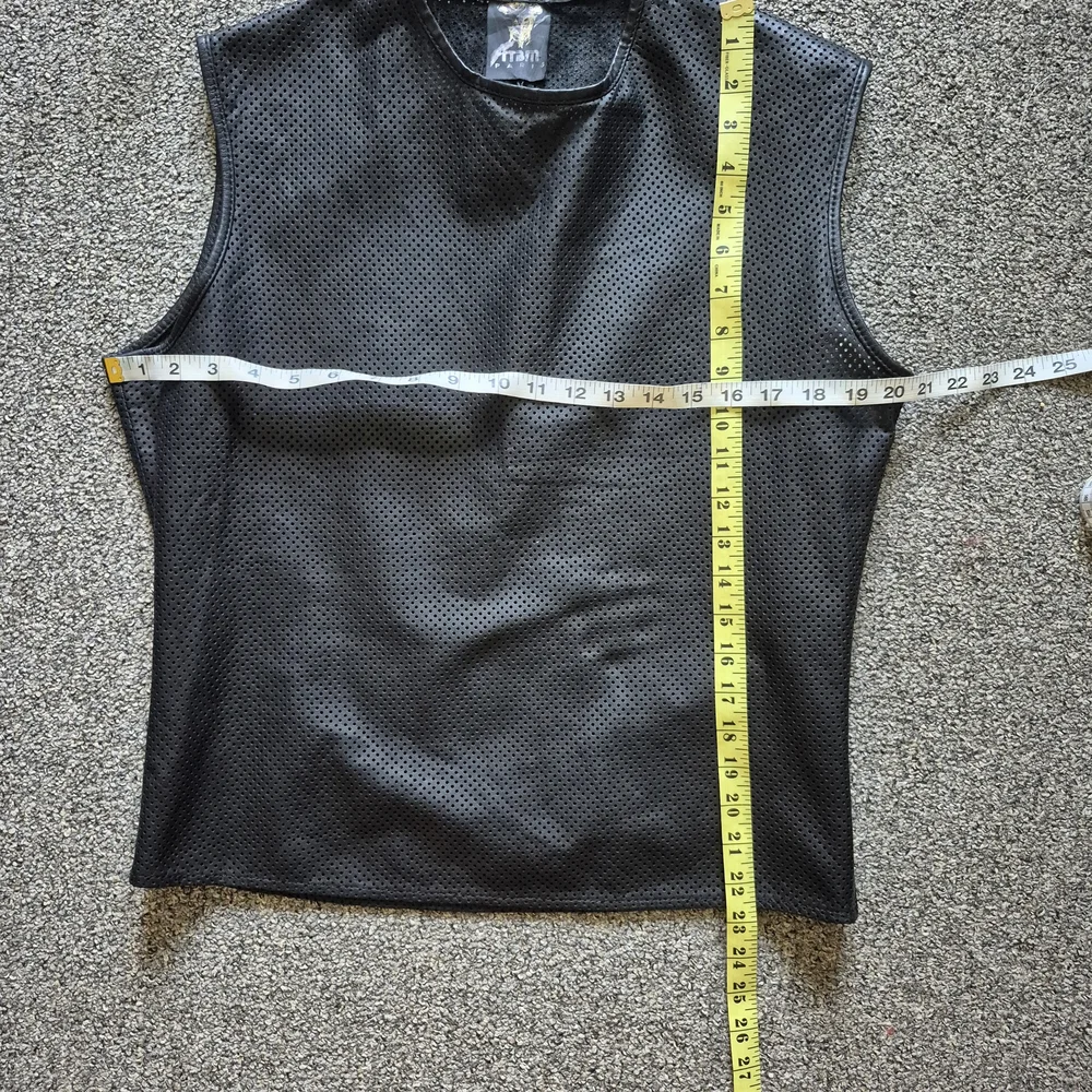 Black Men's Tank Top "DISCOUNTED" - Picture 3 of 9